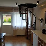 Gosciniec Re-max *