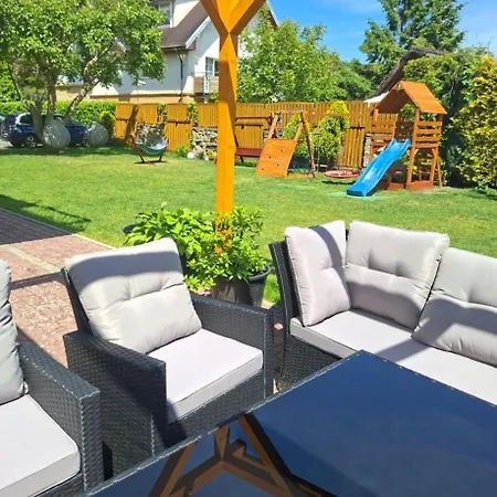 Gosciniec Re-max 公寓 *