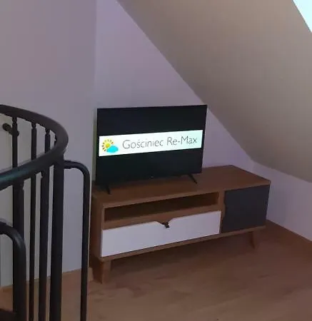 Gosciniec Re-max Mrzeżyno