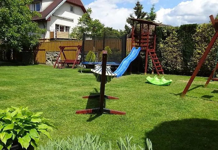 Gosciniec Re-max * Mrzeżyno