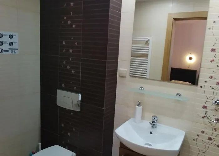 Gosciniec Re-max * Mrzeżyno