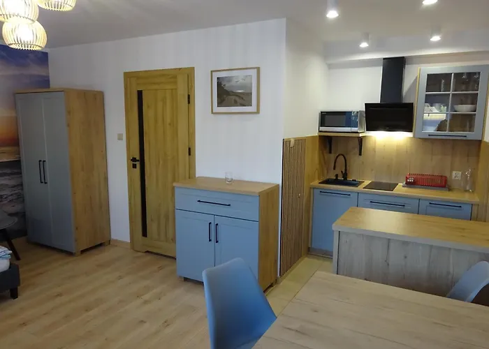 Gosciniec Re-max * Mrzeżyno