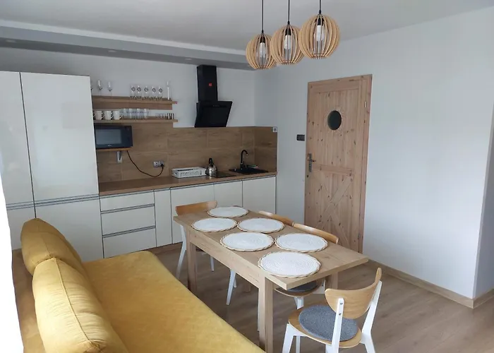 Gosciniec Re-max * Mrzeżyno