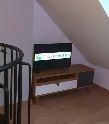 Gosciniec Re-max Mrzeżyno